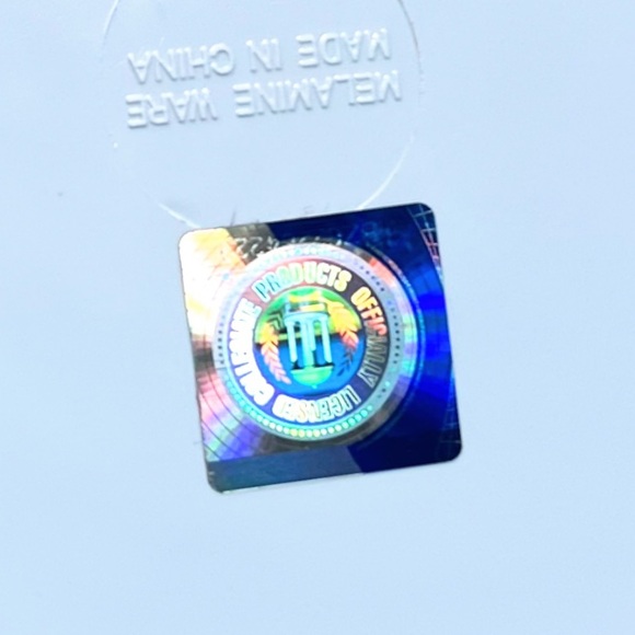 NWT Boelter Brands Wisconsin Badgers Melamine Square Bowl, 4.5-quart - Picture 4 of 8